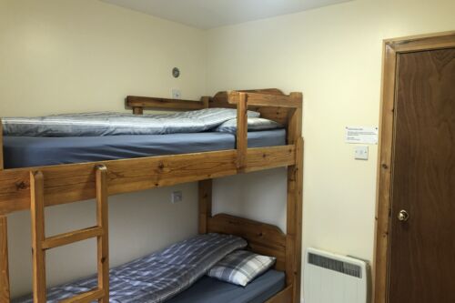 Single bunk room